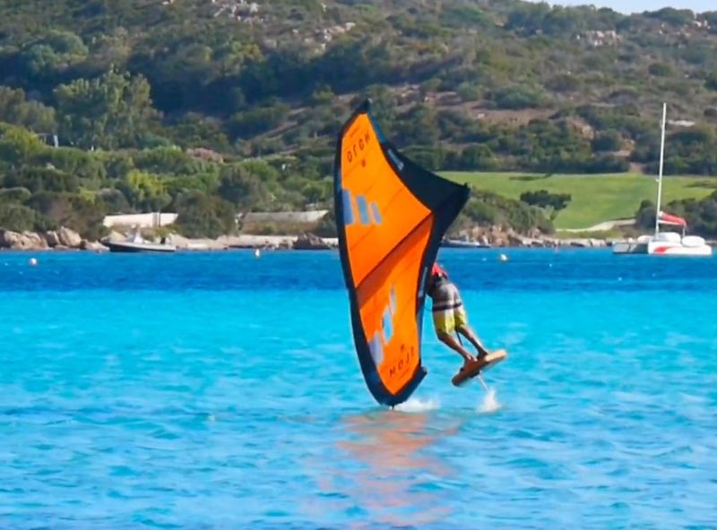 Wingfoil Corsica: Spots, Wind & Seasons